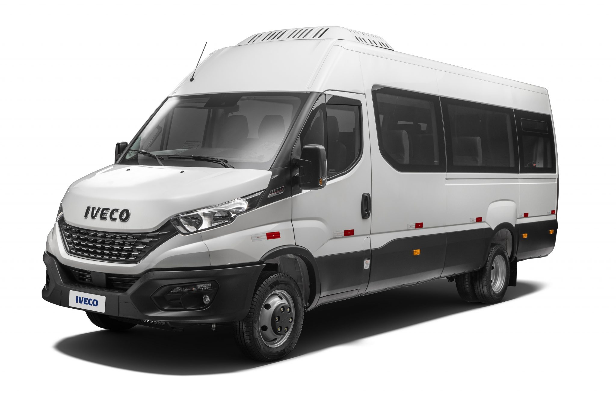 IVECO DAILY GANA PREMIO "VEHÍCULO INDUSTRIAL LIGERO" EN ESPAÑA Tour Motor